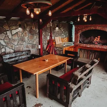 Brvnara Djedin Vakantiehuis *